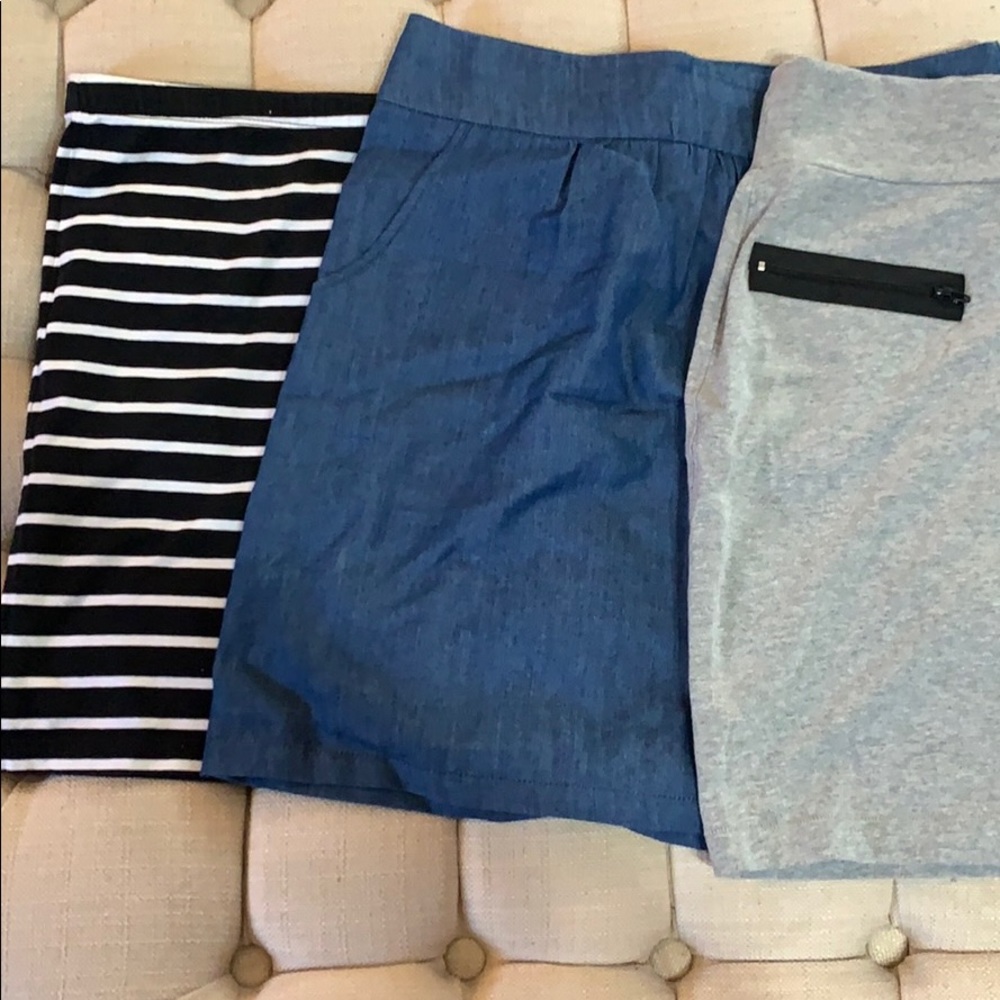 Bundle of 3 skirts! VS/francesca’s/Forever 21